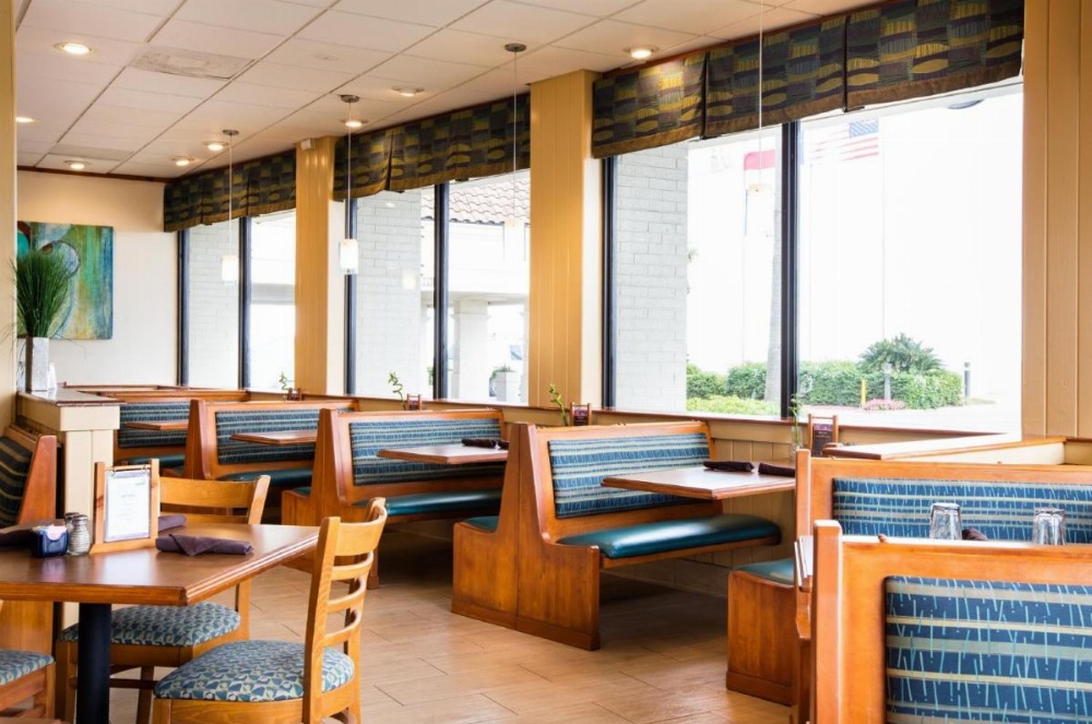 Holiday Inn Resort Galveston - On The Beach Image 10
