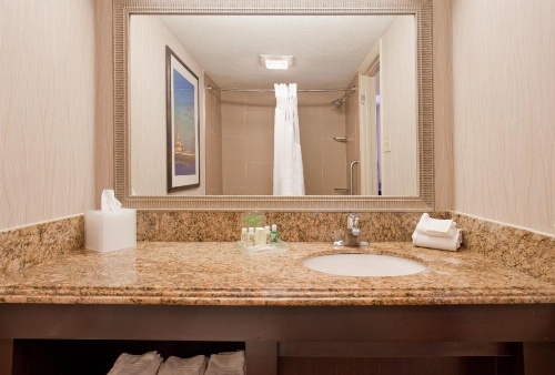 Holiday Inn Resort Galveston - On The Beach image 21