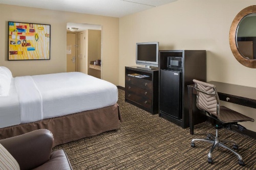 Holiday Inn Resort Galveston - On The Beach image 5
