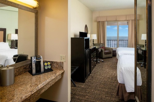 Holiday Inn Resort Galveston - On The Beach image 38